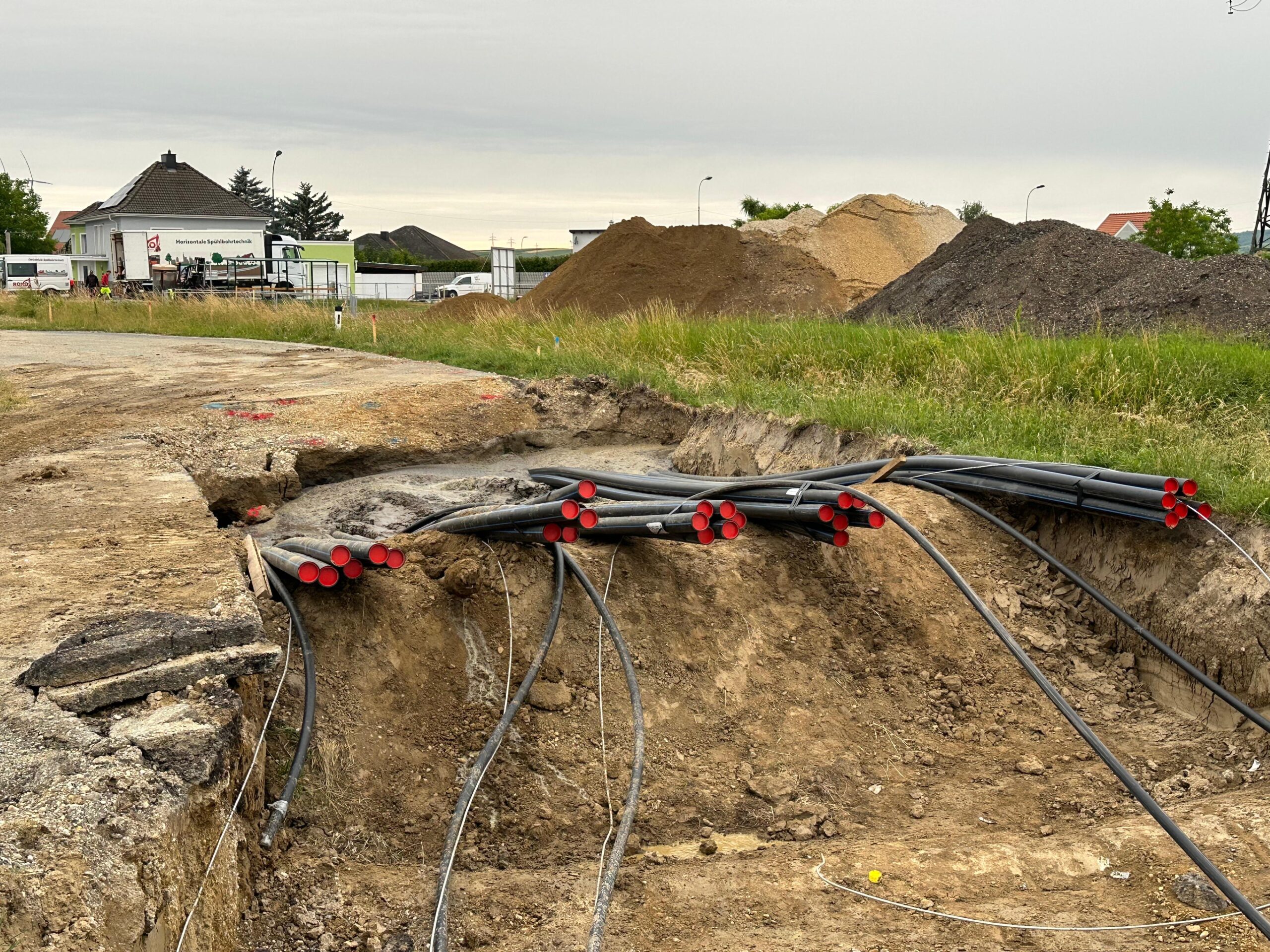 WhatsApp Image 2025-12-12 at 10.44.15 (2)